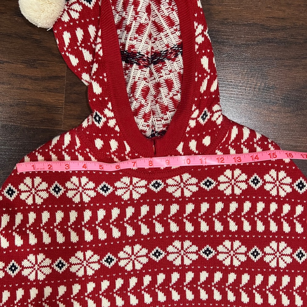 NWT 11/12 John Lewis red fair isle sweater poncho - Picture 7 of 7
